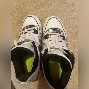 Nike air Jordan 4 retro shoes